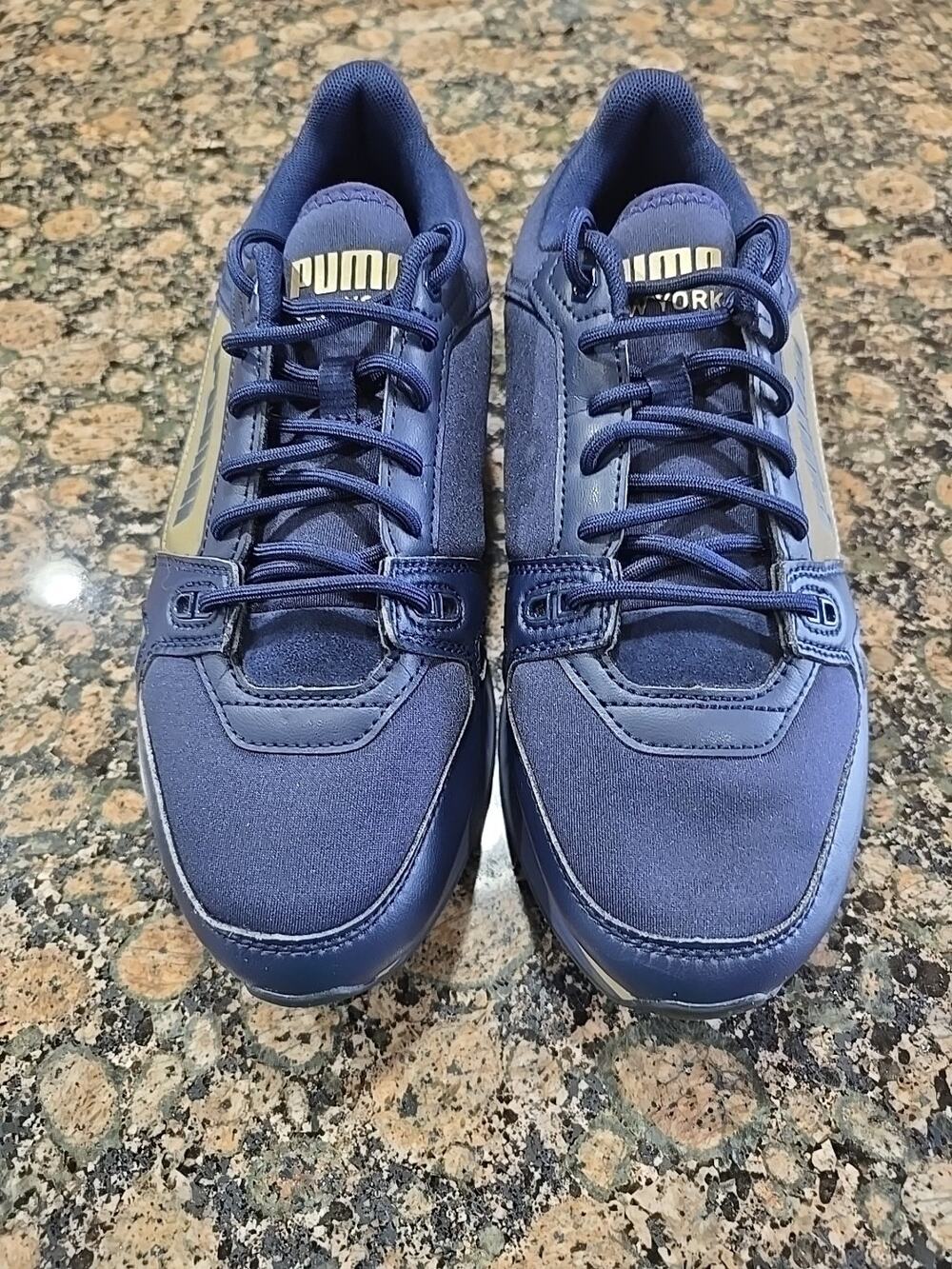 Puma Wmns Mile Rider 'NYC'. Size 9